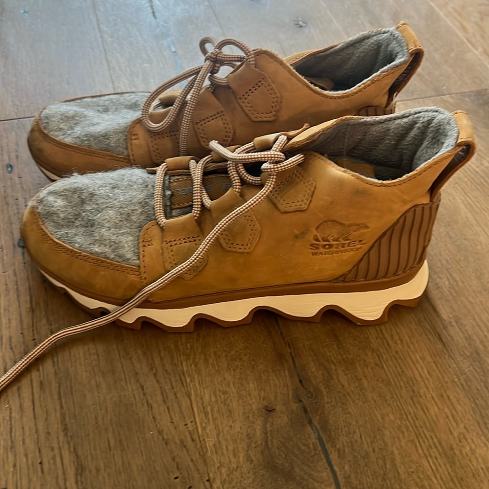 Sorel shoes